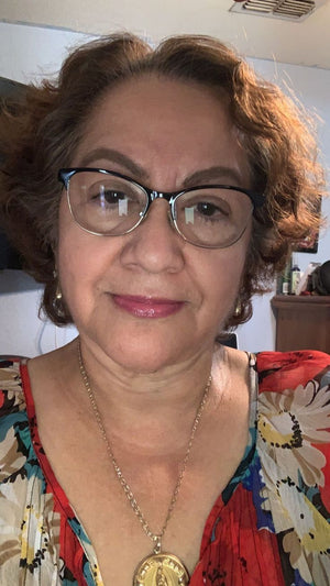 Fernanda L.